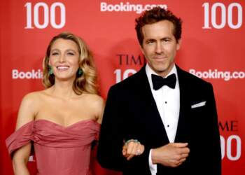 Blake Lively prek zemrat në TIME100, Ryan Reynolds në krah të saj