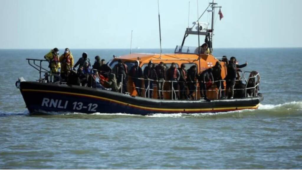 8 emigrantë humbin jetën në brigjet e Tunizisë, vijojnë kërkimet për të zhdukurit