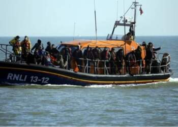 8 emigrantë humbin jetën në brigjet e Tunizisë, vijojnë kërkimet për të zhdukurit