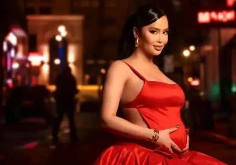 Dafina Zeqiri thumbon: Mos përvetësoni punën e të tjerëve!