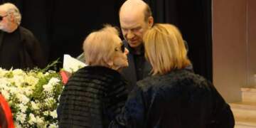 Homazhe për Margarita Xhepa, aktorja Tinka Kurti: Kam dhimbje të madhe