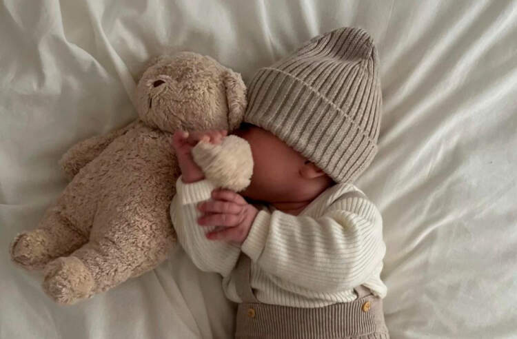 “Tradhtia gjatë shtatzënisë dhe fuqia ime për të ecur përpara”