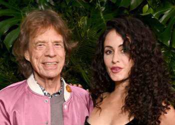 Mick Jagger fejohet në moshën 81 vjeçare me partneren e tij