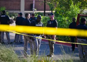 Të shtënat në universitetin e Floridës, vriten 2 persona, plagosen 6