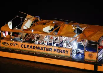 Aksidenti me varkë shkakton viktima dhe shumë të plagosur në Florida!