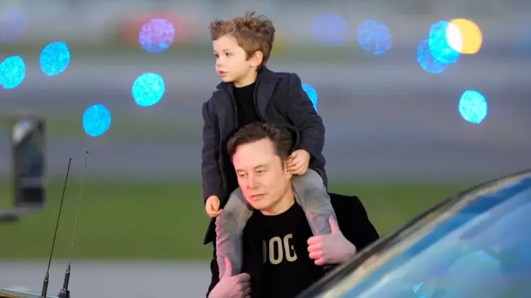 Zbulime për “legjionin” e Musk, dha 15 milionë dollarë gruas që lindi fëmijën e tij