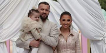 U kritikua në rrjet për veshjen në ditëlindjen e Lunës, reagon Kiara Tito!