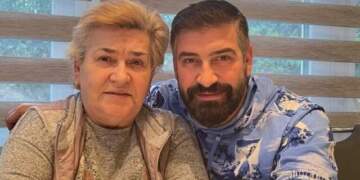 Humbje e madhe për këngëtarin Meda, nëna e tij ndërron jetë