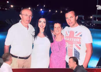 Laert Vasili rrëfen pengun e jetës: “Më kanë ikur vite pa folur me babain… iku pa u bërë gjysh”