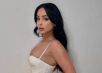 Egli Tako provokon me një foto artistike nga seti i ri