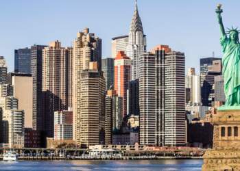 New York po zhytet nën peshën e vet: Qyteti fundoset me 2 mm çdo vit