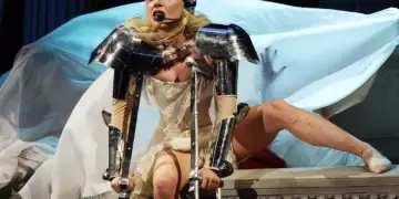 “S’kishim dijeni”: Përfaqësuesi i Lady Gaga-s flet pas arrestimeve në Rio