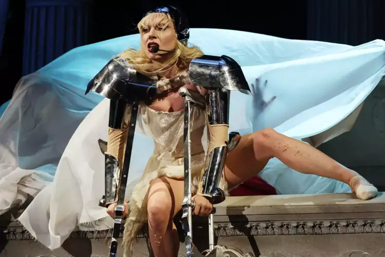 “S’kishim dijeni”: Përfaqësuesi i Lady Gaga-s flet pas arrestimeve në Rio