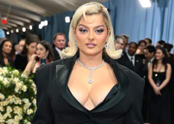 Për herë të parë në Met Gala, Bebe Rexha mahnit me look-un e Christian Siriano