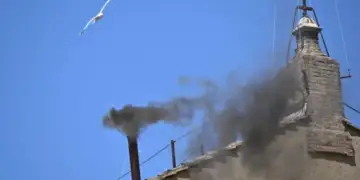 Tym i bardhë në Vatikan! Zgjidhet pasardhësi i Papa Françeskut