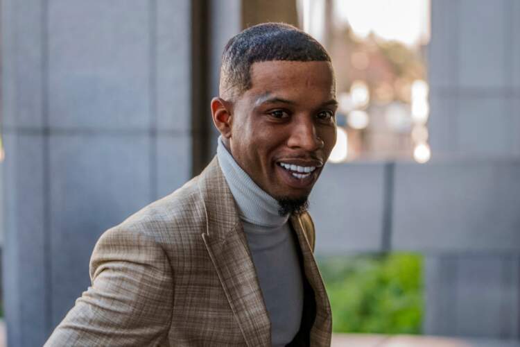 Tory Lanez sulmohet me thikë 14 herë në burg, goditet në pjesë të ndryshme të trupit