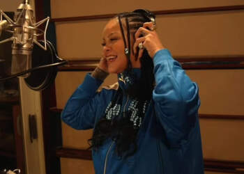 Rihanna rikthehet pas 8 vitesh, por fansat nuk janë aq entuziastë sa mendoni