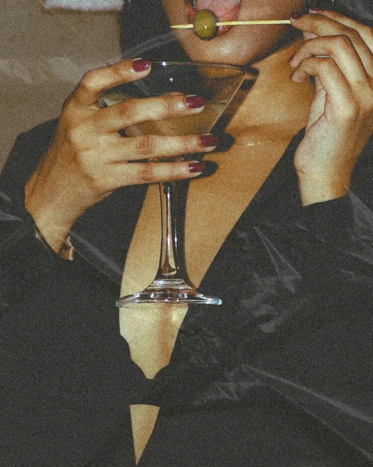 Çfarë pije je ti? Zbulo cilën pije të përfaqëson më së miri muaji i lindjes