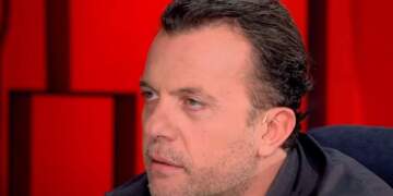 Laert Vasili: “Me nënën flas greqisht, me babain flisja shqip”