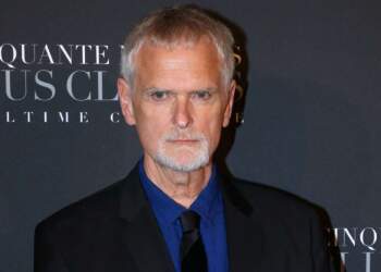 S’ja doli dot ndaj betejës me tumorin! Ndahet nga jeta regjisori i ‘Fifty Shades’