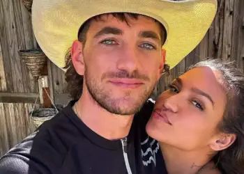 Çfarë bën Cassie tani? Brenda jetës së saj me bashkëshortin Alex Fine dhe 2 fëmijët