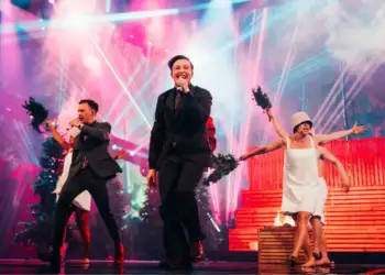 Eurovision/ Favoriti i madh doli në skenë, performanca mbresëlënëse e Suedisë