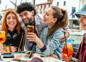 E kundërta e autizmit? Njihuni me Sindromën Williams dhe botën emocionale të tyre