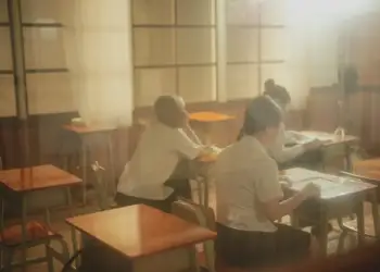 Tajlandë: Hiqet ligji që impononte prerje flokësh për vajzat dhe djemtë