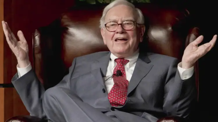 Warren Buffett jep dorëheqjen nga Berkshire Hathaway, kush zgjidhet pasardhës