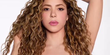 Shakira drejt rrugës së biznesit, krijon një linjë të re për kujdesin e flokëve