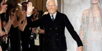 Përse? Giorgio Armani mungon për herë të parë në Milano Fashion Week
