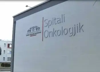 Skandaloze/ Pajisja kryesore për radioterapi në Onkologjik del jashtë funksionit