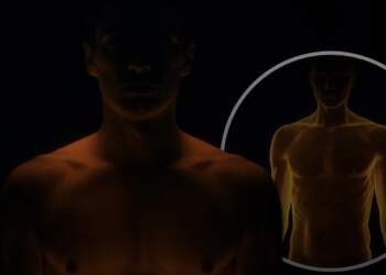 A e dinit se trupi juaj shkëlqen në errësirë?