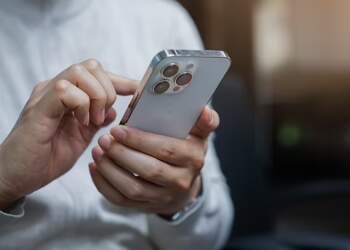 FBI paralajmëron 1 miliard përdorues të iPhone të fshijnë menjëherë këtë SMS