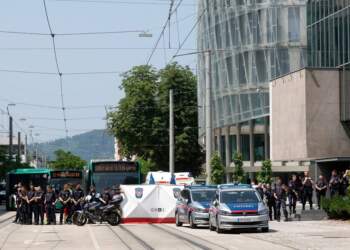 Tragjedia në Austri/ Shkon në 11 numri i viktimave; mes të vrarëve edhe një vajzë nga Kosova