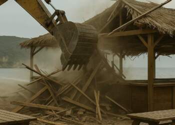 ‘Ju lutem, hajdeni!’/ Në një vend ku askush nuk vjen për askënd