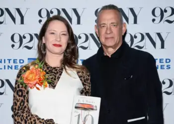 Tom Hanks reagon për akuzat tronditëse të vajzës së tij: “Vjen nga një jetë e vështirë”