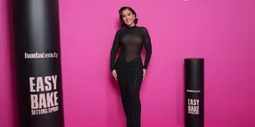 “Moment shumë i rëndësishëm”/ Huda Beauty rikthehet plotësisht në duart e Huda Kattan