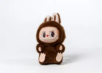 Kukullat Labubu bëhen hiti më i ri në TikTok, rishiten për mijëra dollarë online