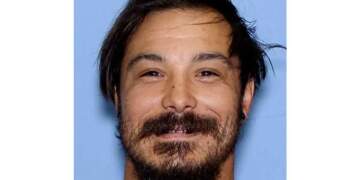 Mbi një javë në arrati, Travis Decker në shënjestër të policisë