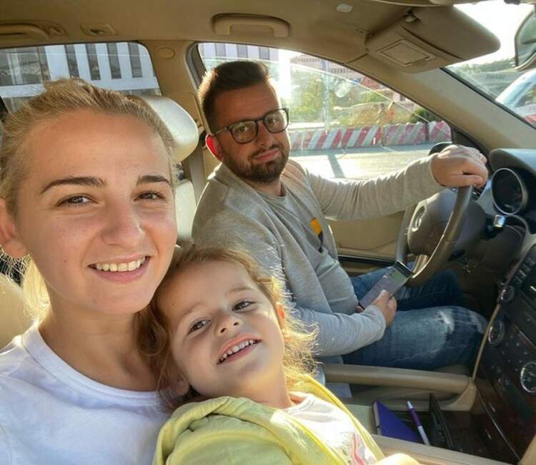 Erion Isai dhe Ajlin Petrela nuk janë më bashkë: Gjykata finalizon divorcin pas 12 vitesh martesë