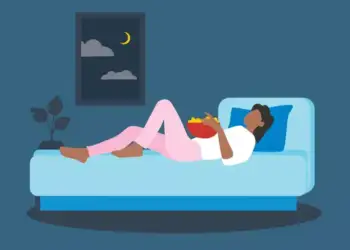 Ky ushqim i zakonshëm s’duhet ngrënë para gjumit, ja pse mund t’ju prishë natën!