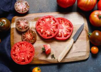 “Tomato Flight”, trendi që po pushton Instagramin këtë verë