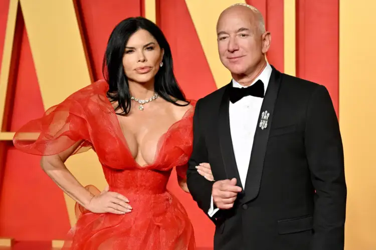 Jeff Bezos dhe Lauren Sánchez drejt “martesës së shekullit” në Venecia, ceremonia nis më 24 qershor