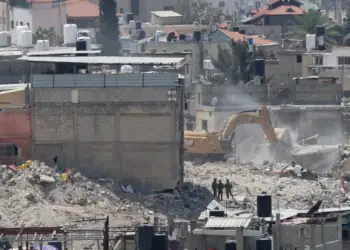 Rripi i Gazës në flakë: 23 të vrarë dhe dhjetëra të plagosur nga sulmet izraelite