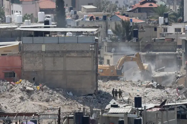 Rripi i Gazës në flakë: 23 të vrarë dhe dhjetëra të plagosur nga sulmet izraelite