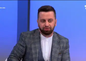 Erion Isai flet për divorcin dhe romancën e re: Kam një jetë të re në jetën time