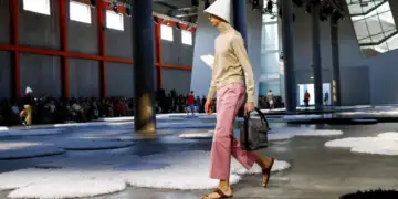 Pas polemikave, Prada njeh origjinën indiane të koleksionit të ri