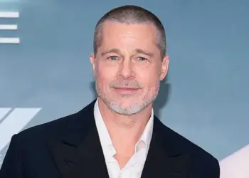 Brad Pitt shfaqet me pamje të re, por ç’fshihet pas rikthimit të tij surprizë?