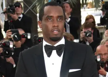 Tension në gjyqin e Diddy-t, grua e panjohur filloi të bërtiste brenda sallës së gjyqit